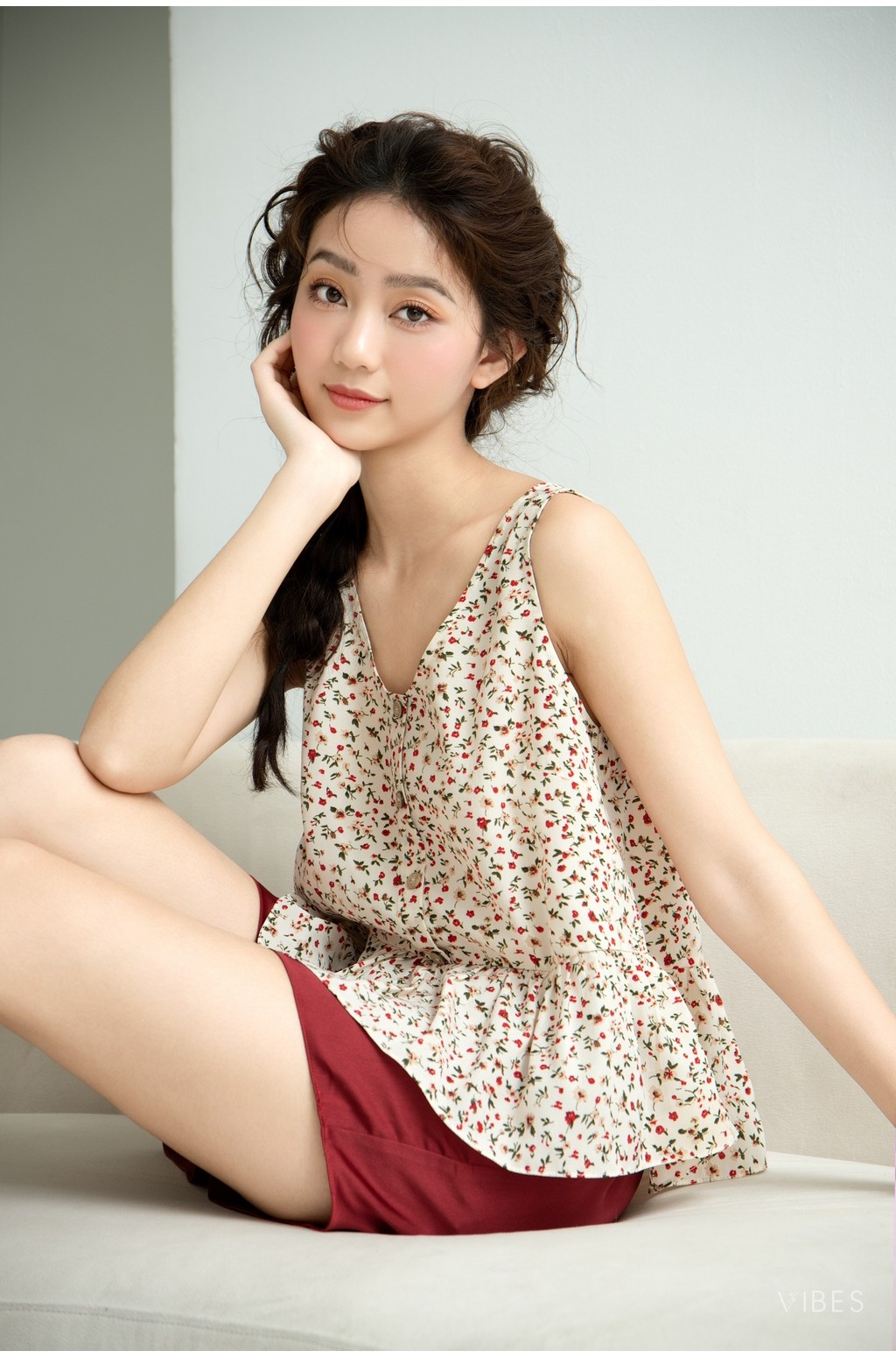 Đồ bộ ngủ sát nách hoa nhí VIBES