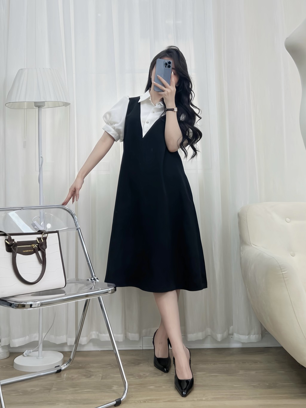 Mô tả Váy bầu, đầm bầu tay bồng LIZ Dress thiết kế giả yếm thanh lịch, sang trọng tiểu thư chất liệu chéo hàn mềm mại L'amme - 1