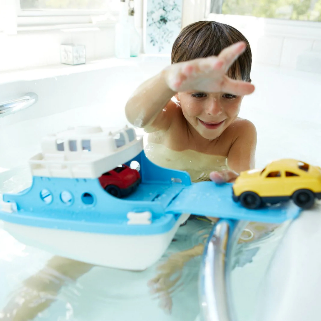 Ảnh Bộ Đồ Chơi Phà Chở Xe Ô Tô Green Toys Cho Bé Từ 3 Tuổi 3