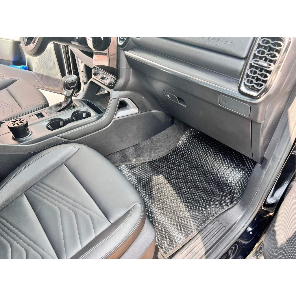 Thảm lót ô tô KATA cho xe Ford Everest (2023 -2025)- Khít với sàn, Chống thấm, Không mùi, Không ẩm mốc