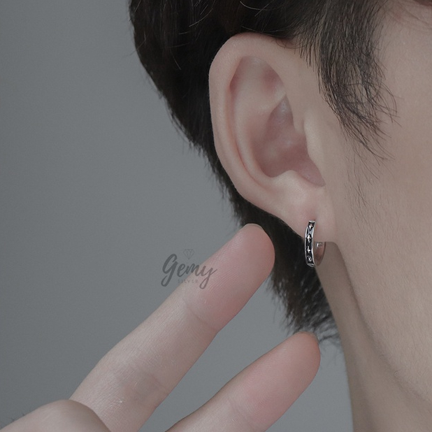 Khuyên tai tròn nam bạc nguyên chất màu đen trắng Spotlight unisex (1 chiếc) | GEMY SILVER KN73