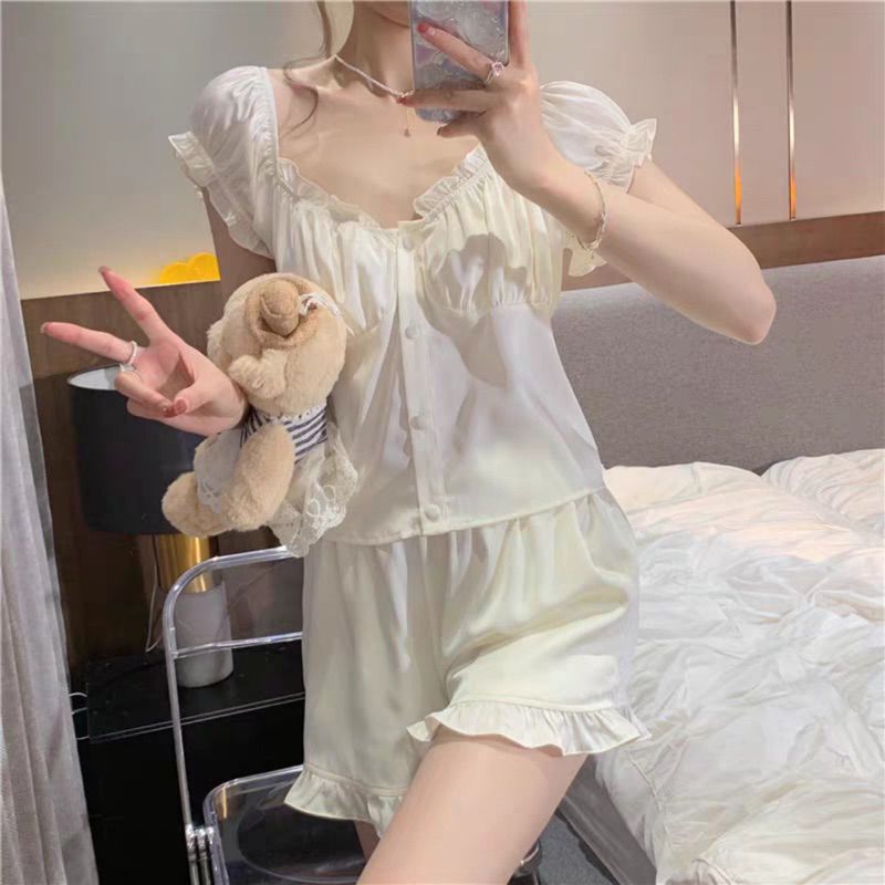 Bộ ngủ cộc đùi lụa tiểu thư sang chảnh- bộ ngủ mặc nhà thanh lịch nhã nhặn