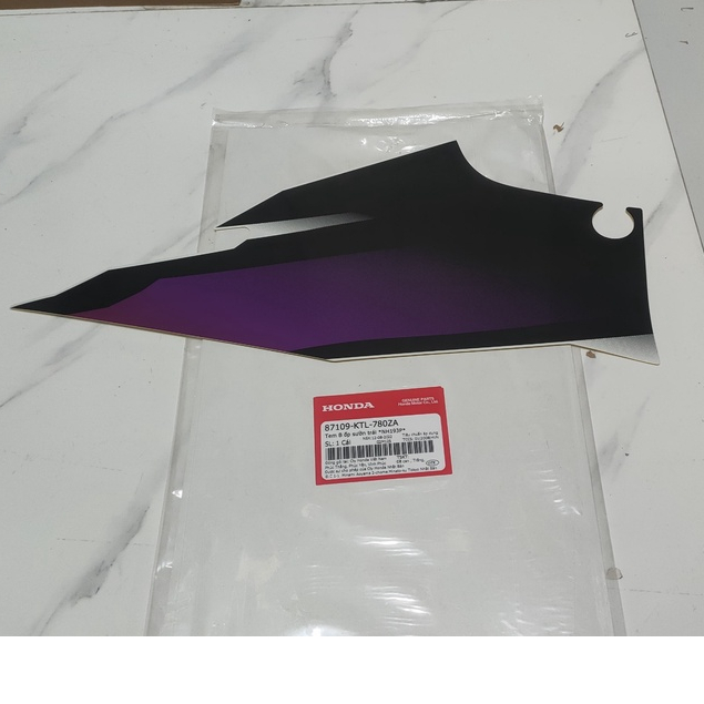 Tem B ốp sườn bên trái HONDA WAVE ZX màu Trắng. *NH193P