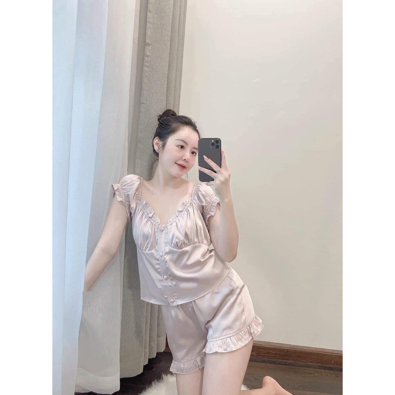 Bộ ngủ cộc đùi lụa tiểu thư sang chảnh- bộ ngủ mặc nhà thanh lịch nhã nhặn