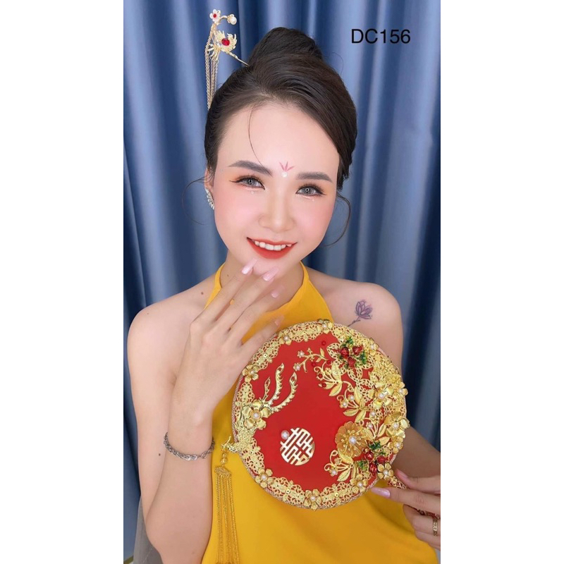quạt cổ trang