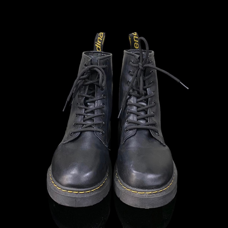 Boots da 2hand | Shopee Việt Nam