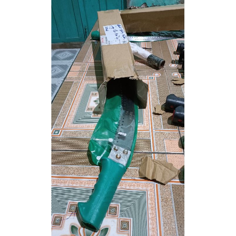 Cưa Cắt Cành Beraylion