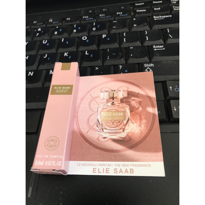 Vial N C Hoa N Elie Saab Le Parfum Essentiel Edp Ml Shopee Vi T Nam