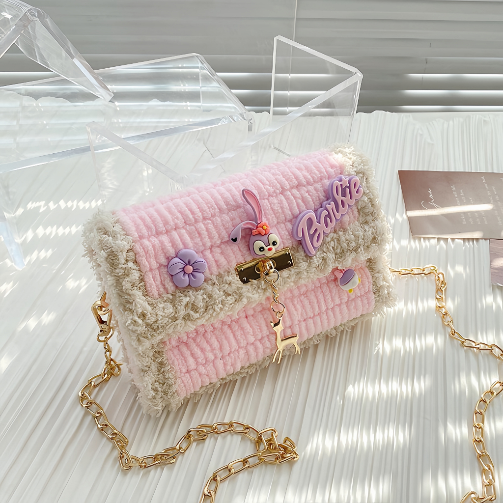 Túi handmade tự đan, túi len đeo chéo tự đan gắn charm xin xắn dễ ...