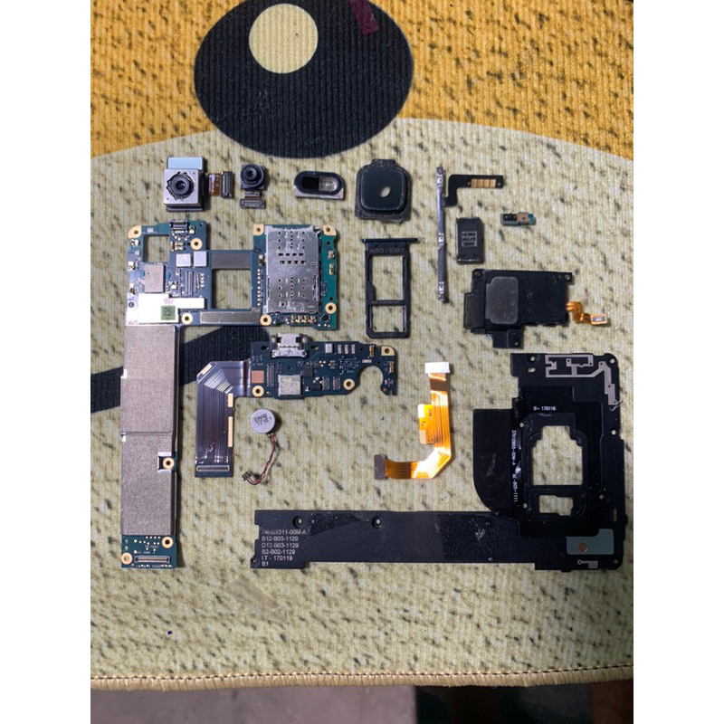 HTC U ultra/loa ngoài/cáp nối main/main sạc/cam trước/cam sau/cáp nguồn ...