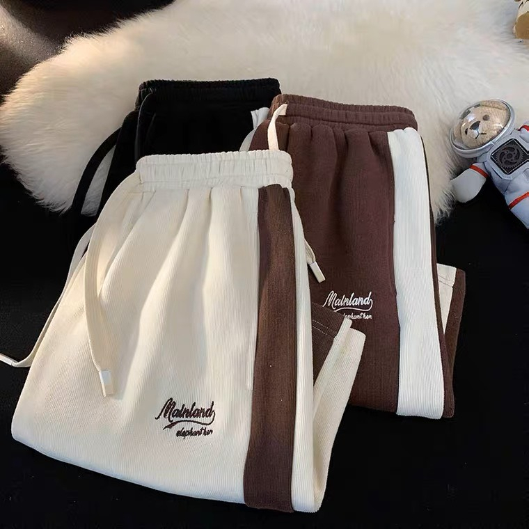 Ảnh Quần Short Nam Nữ MAINLAND NAD Unisex Chất Cotton - Quần Đùi Unisex Thể Thao Mặc Thoáng Mát 1