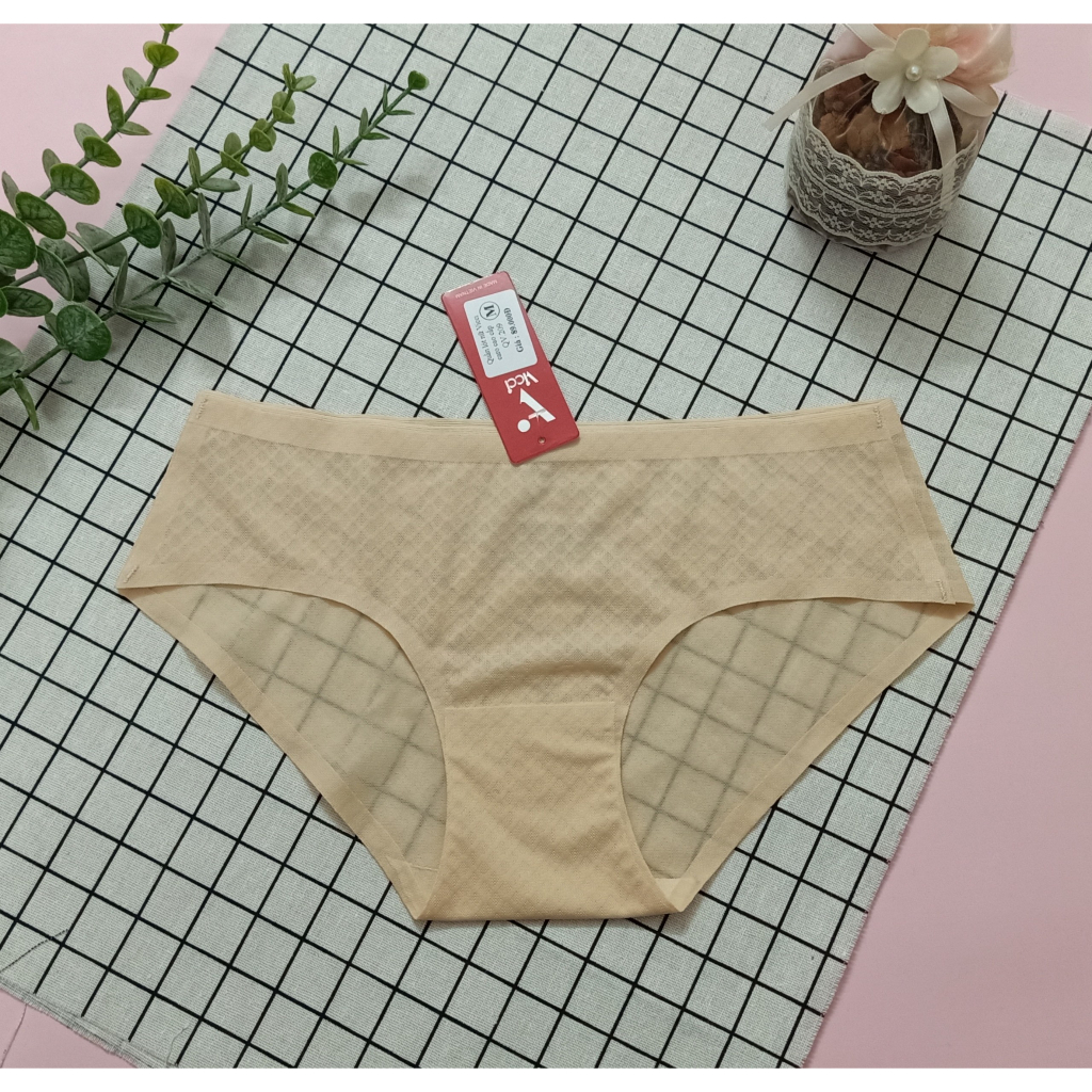 Ảnh Quần lót nữ biết thở không đường may Vicci 209 kẻ caro thông hơi màu da 2