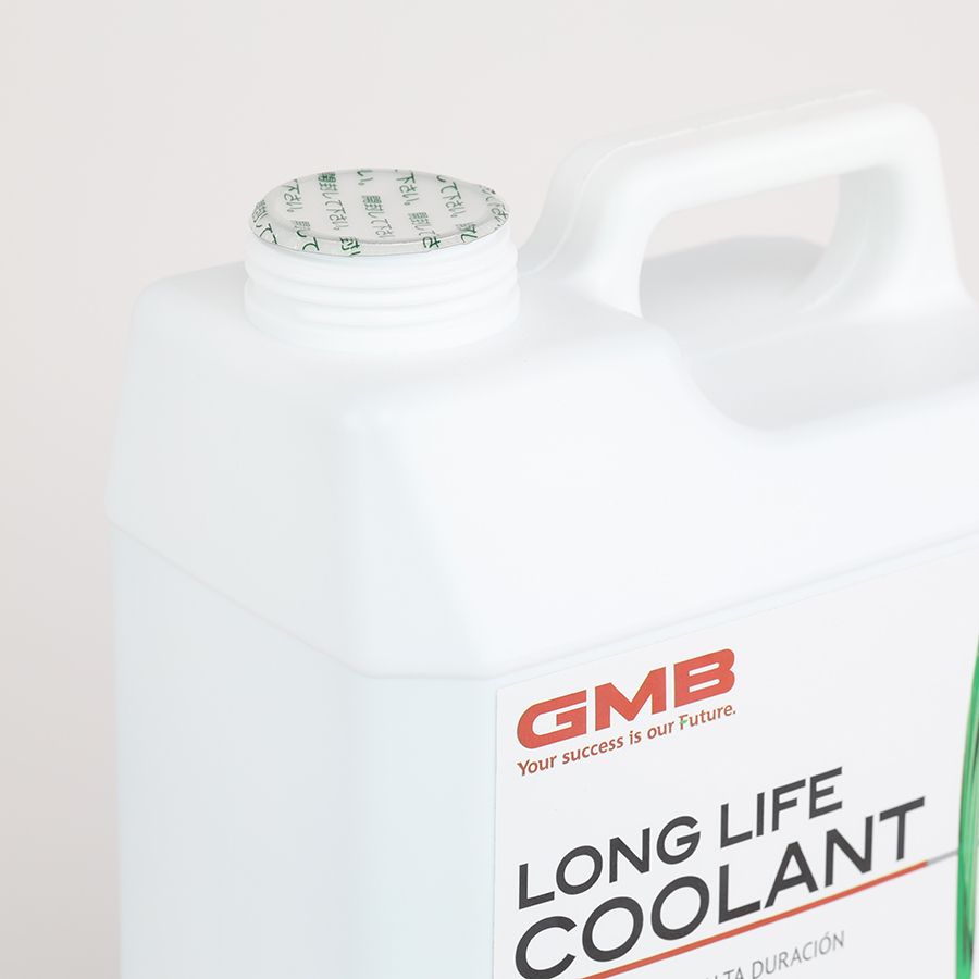 Nước Làm Mát Giải Nhiệt Động Cơ Cho Xe  Màu Lá GMB GLC-20-2.0-040 2L Phù Hợp Cho Nhiều Dòng Xe Hơi Xe Tải Xe Máy