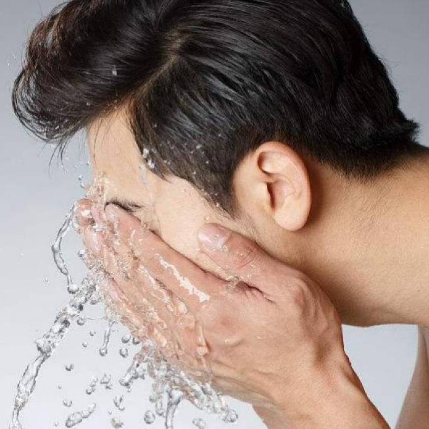 Sữa Rửa Mặt Giúp Làm Sạch Bụi Bẩn Và Tế Bào Chết Clarista Tokyo Charcoal 2 In 1 Facial Wash (160g)