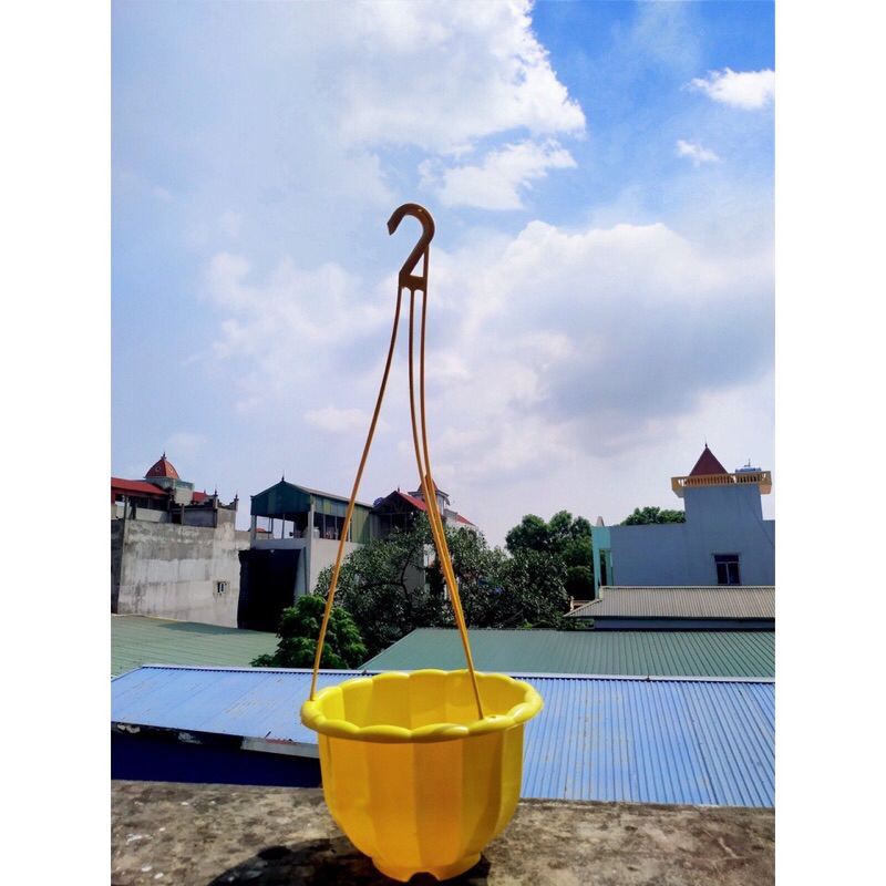 Chậu nhựa treo bí trồng hoa, cây cảnh kèm dây treo, cỡ To, cỡ nhỏ hàng loại 1 dày đẹp ạ