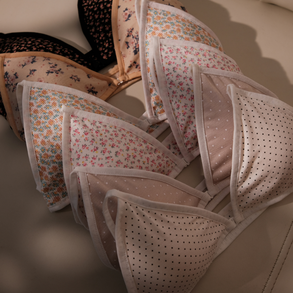 Áo Ngực Nữ Sexy Chất Cotton Dáng Tam Giác Với Mắc Cài Trước Gợi Cảm KRYSTAL A022