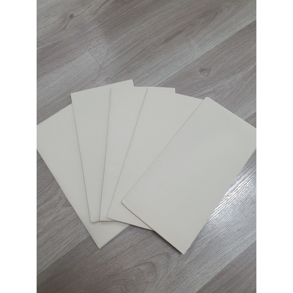 Tấm lót đáy balo hổ trợ giảm mất form, giảm xụ phần đáy balo cặp sách khi đựng sách vở laptop nặng
