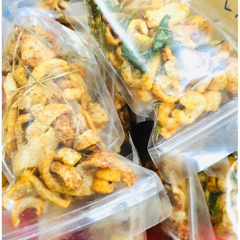 tóp mỡ rang lá chanh