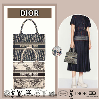 Dior Book Tote - Giá Tốt, Miễn Phí Vận Chuyển, Đủ Loại | Shopee Việt Nam