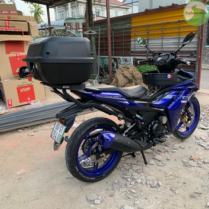 Baga cảng sau chịu lực GIVI HRX cho xe EXCITER 155 - Chính hãng