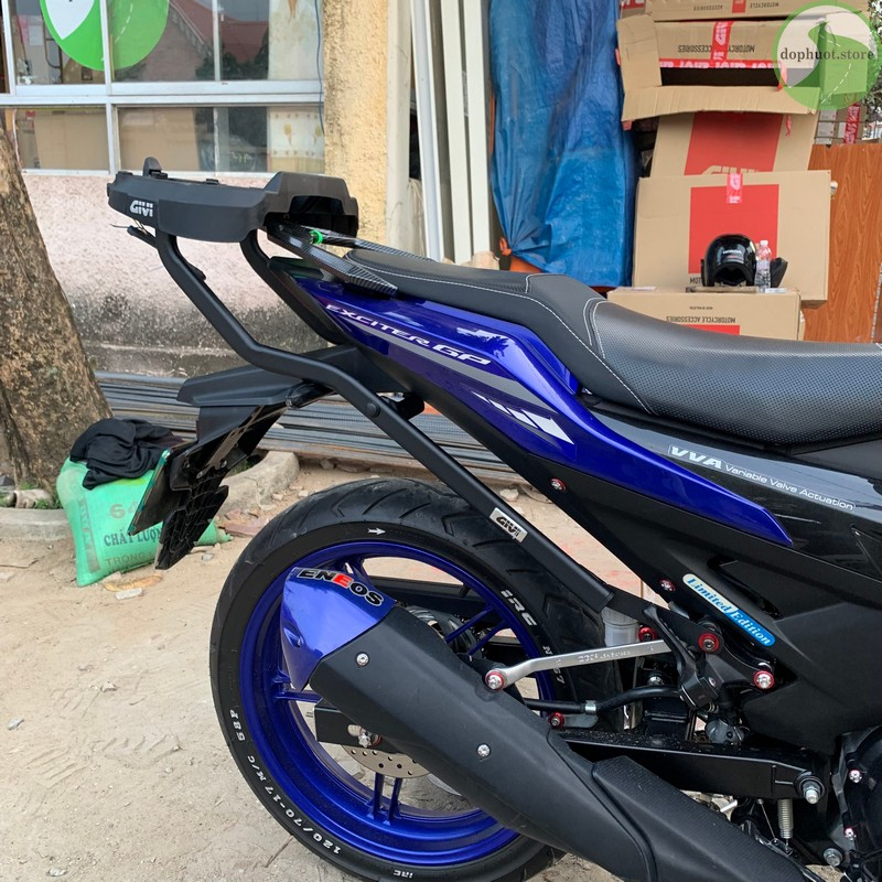 Baga cảng sau chịu lực GIVI HRX cho xe EXCITER 155 - Chính hãng