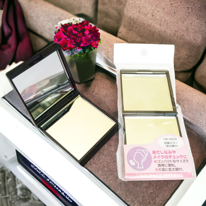 Gương Trang Điểm Hình Vuông Gấp Gọn, Chống Vỡ Kai 75697 - HK0503 (1 Bịch / 1 Gương)