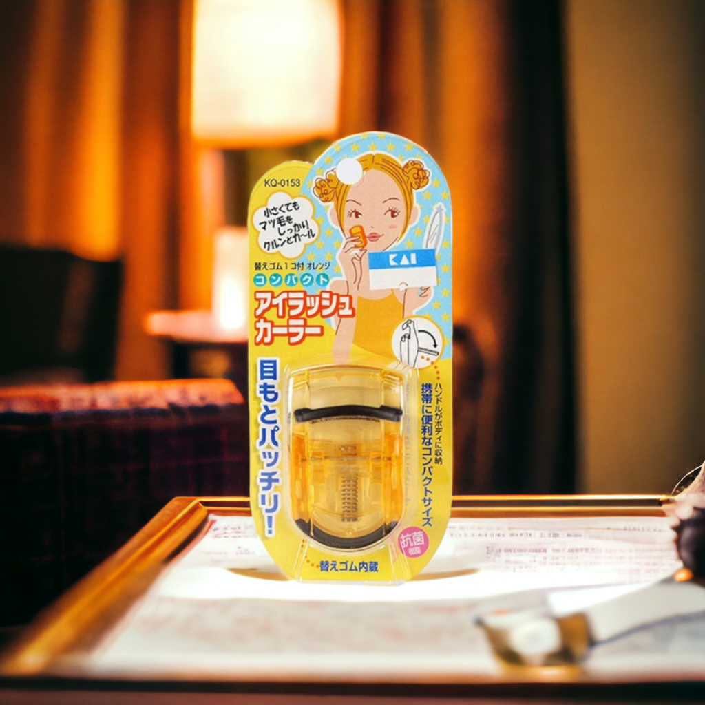 Dụng Cụ Uốn Cong Mi Kai Beauty Care 52322 Thân Nhựa (Màu Vàng)