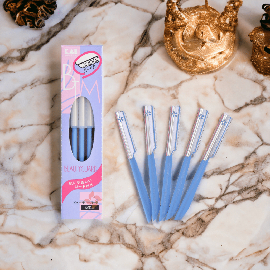 Dao Cạo Lông Mày Lưỡi Thép Có Màng Bảo Vệ Kai Kazor BTM Beauty Guar 00661 (Set 5 cây)
