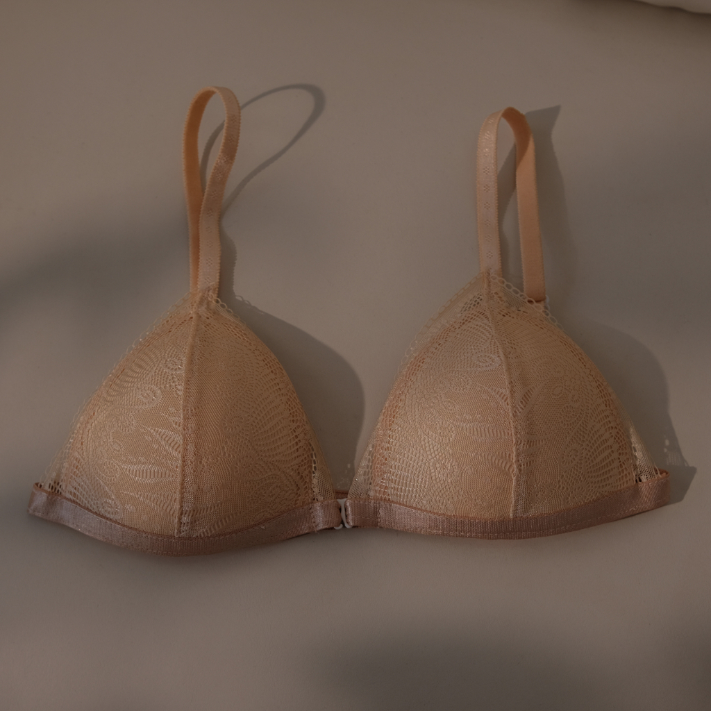 Bộ Đồ Lót Nữ Sexy Màu Nude Gồm Áo Có Mút Mỏng Và Quần Cơ Bản Gợi Cảm KRYSTAL A000M02-Q006F12 spe