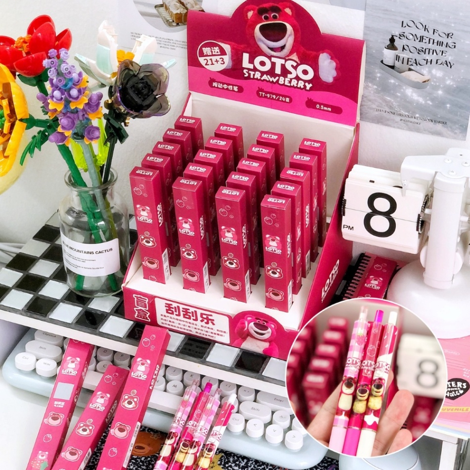 Bút bi random Lotso (Giao 1 chiếc)