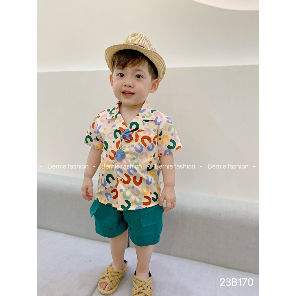 Bộ sơ mi hoạ tiết chữ đi biển cho bé trai, set sơ mi quần kaki cá tính Bernie