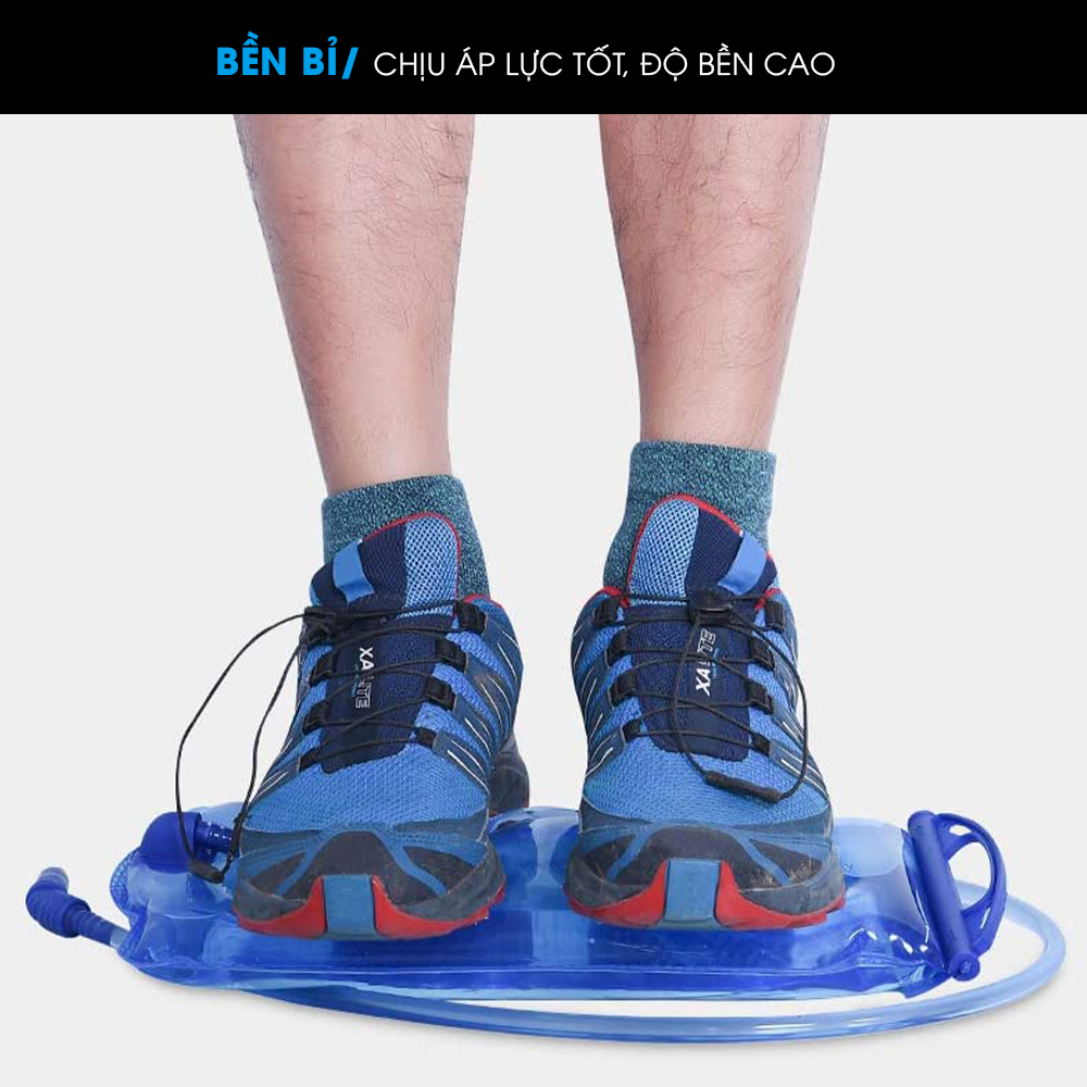 Túi nước chạy bộ, leo núi, đạp xe dung tích 2 lít, có vòi hút GoodFit GF04RA chất liệu TPU an toàn