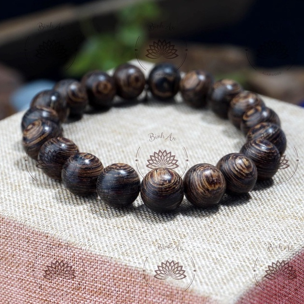 [Giao nhanh]Vòng Tay Trầm Hương Tròn Đơn Sánh Chìm Nước 18mm- May mắn-Tài lộc-Trầm Hương Tự Nhiên - Trầm Hương Bình An.