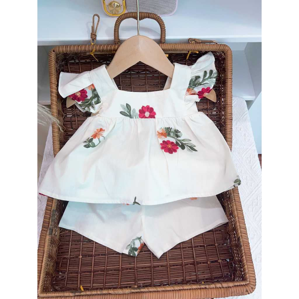 Set bộ bé gái hoa thêu kiểu dáng cánh tiên size 6-16kg Tiệm Nhà Bơ