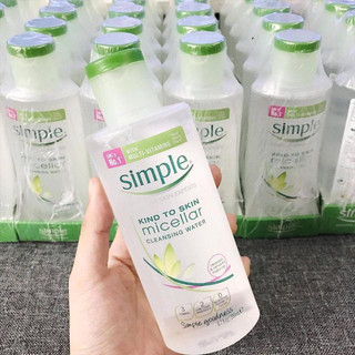 Nước tẩy trang Simple Micellar  làm sạch da, không chứa cồn, không gây khô rát 200ml