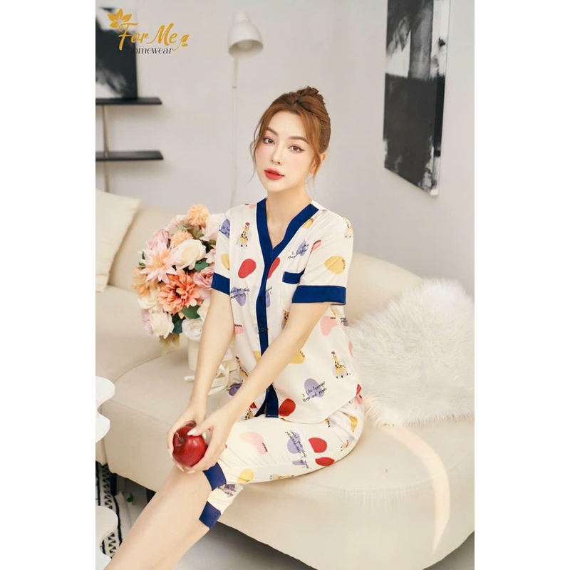 Bộ mặc nhà chất Lụa Hàn Châu Cao Cấp quần lửng cổ v họa tiết