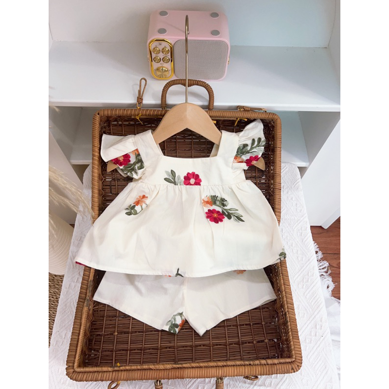 Set bộ bé gái hoa thêu kiểu dáng cánh tiên size 6-16kg Tiệm Nhà Bơ