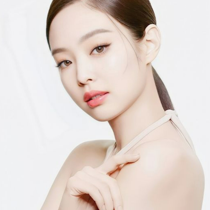 Dưỡng Thể Trắng Da Ban Đêm Reihaku Hatomugi Body Milk (Chai 400 mL)