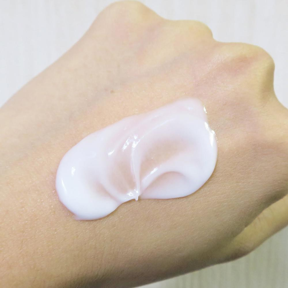 Kem Dưỡng Trắng Da Chiết Xuất Hạt Ý Dĩ Hatomugi Milky Cream (300g)