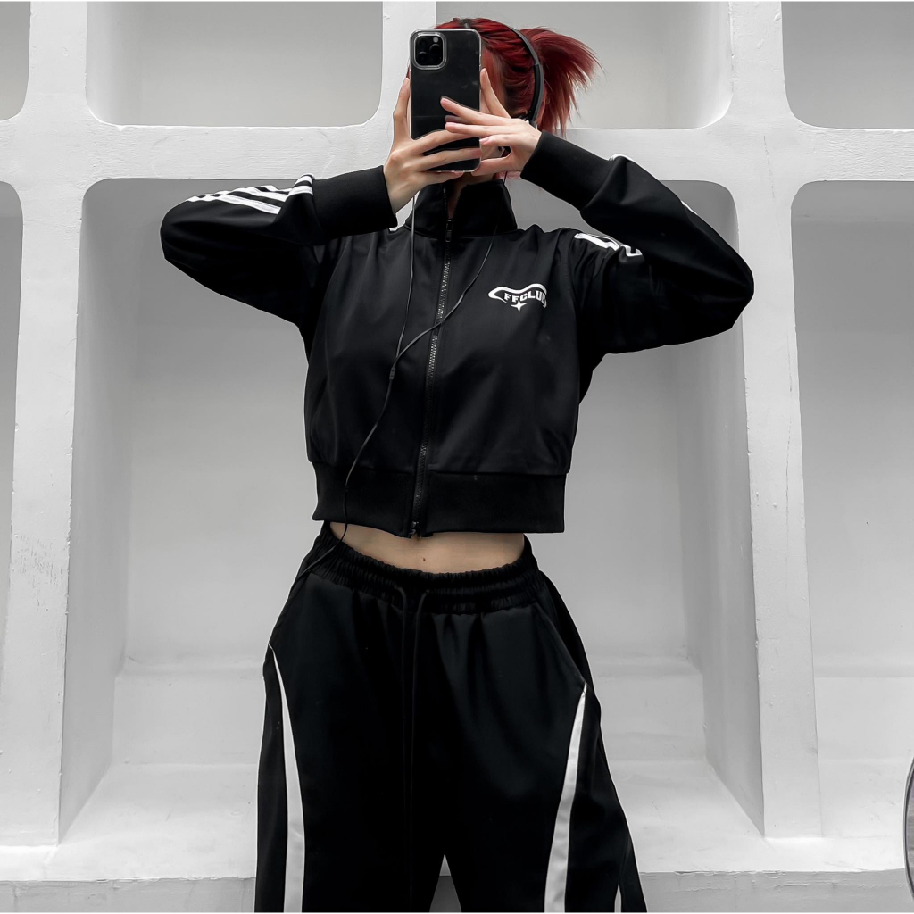 Áo Khoác FF WILDESTDREAMS CROP JACKET