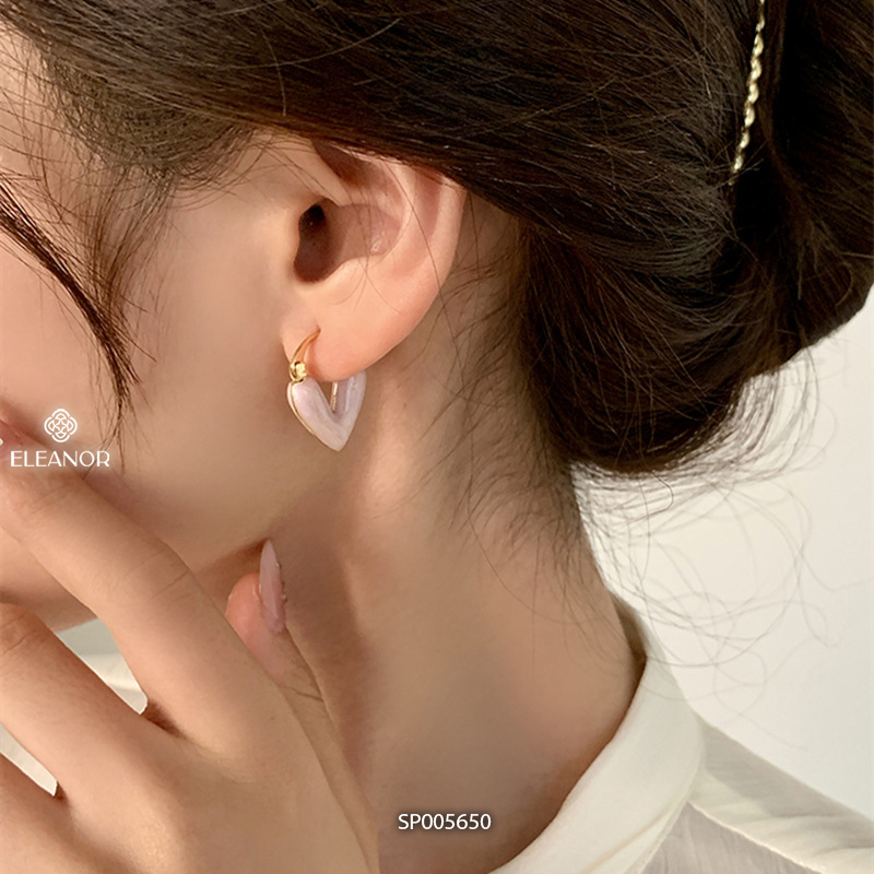 Bông tai nữ chuôi bạc 925 Eleanor Accessories hình trái tim khuyên tai basic phụ kiện trang sức 5650
