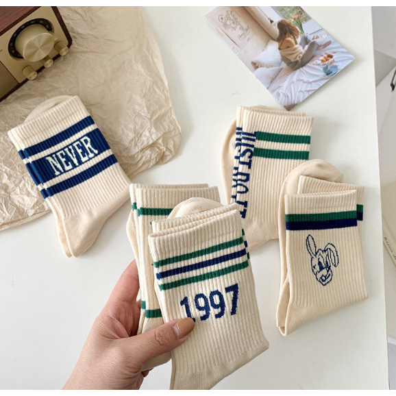 Vớ Tất cổ cao 1997, RIGHT Unisex phong cách thể thao, trẻ trung và năng động.
