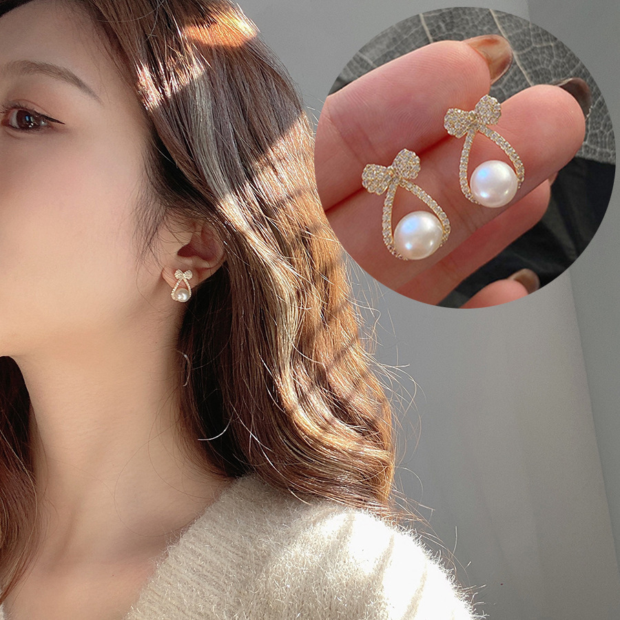 Bông tai, khuyên tai ngọc trai đính đá nhân tạo phụ kiện cô dâu đi tiệc phụ kiện cao cấp phong cách hàn quốc BO20