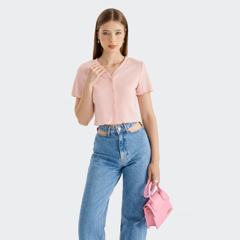 Ảnh Áo thun crop MARC FASHION tay ngắn cổ V cài nút - CBNT033523 3
