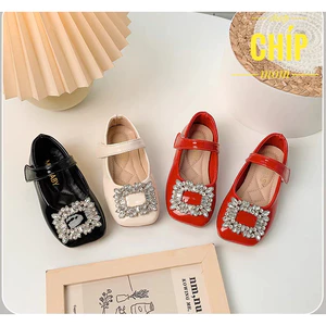 giày búp bê bé gái giày bệt cho bé da bóng mềm đỏ đen trắng không bám bụi êm chân đế dẻo đính đá điệu đà QCCC 986