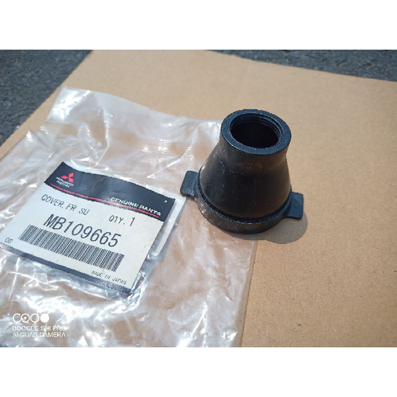 Chụp bụi thanh xoắn (Cover front susp torsion bar) Pajero V31 V32 V33