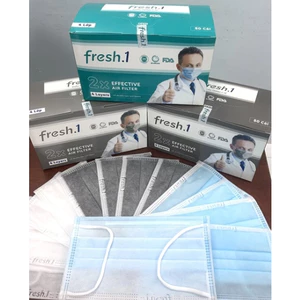 Khẩu Trang Y Tế Fresh 4 Lớp (Hộp 50c)