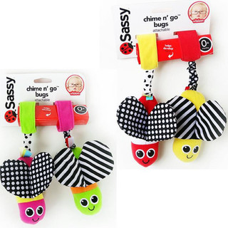 Lục Lạc Đồ Chơi Treo Cũi Xe Đẩy Sassy Chime n’ Go Bugs