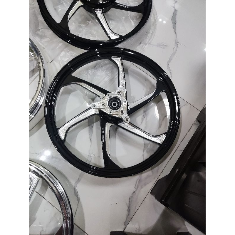 mâm nvx size 17 enkei