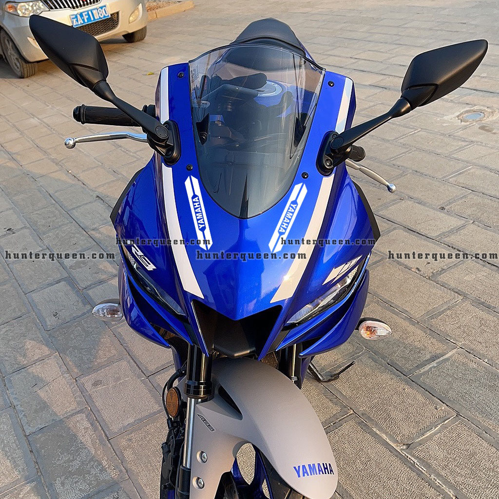 Cặp sticker YAMAHA tách nền, phản quang 3M cao cấp. Chống nước, Trang trí phuộc xe, ốp hông, nón, mô tô